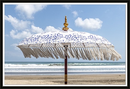 60 x 41 White Bali Umbrella (GF)